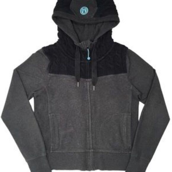 Lululemon fireside hoodie jacket cable knit in coal grey and black - Picture 10 of 14